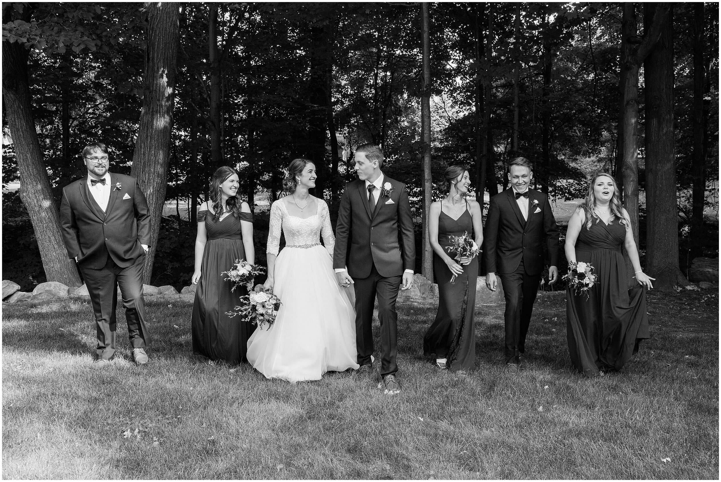 Farmington_Hills_Michigan_Backyward_Summer_Wedding_Photo_40.jpg